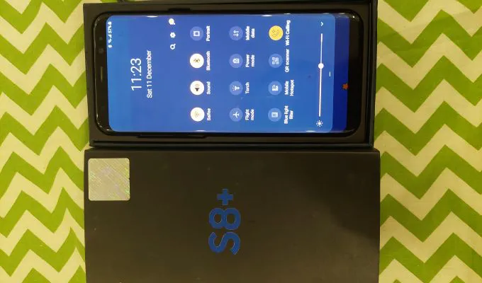 Samsung S8 Plus - ad image 1