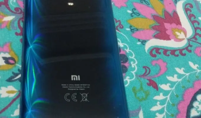 Selling Xiaomi Mi9T - ad image 2