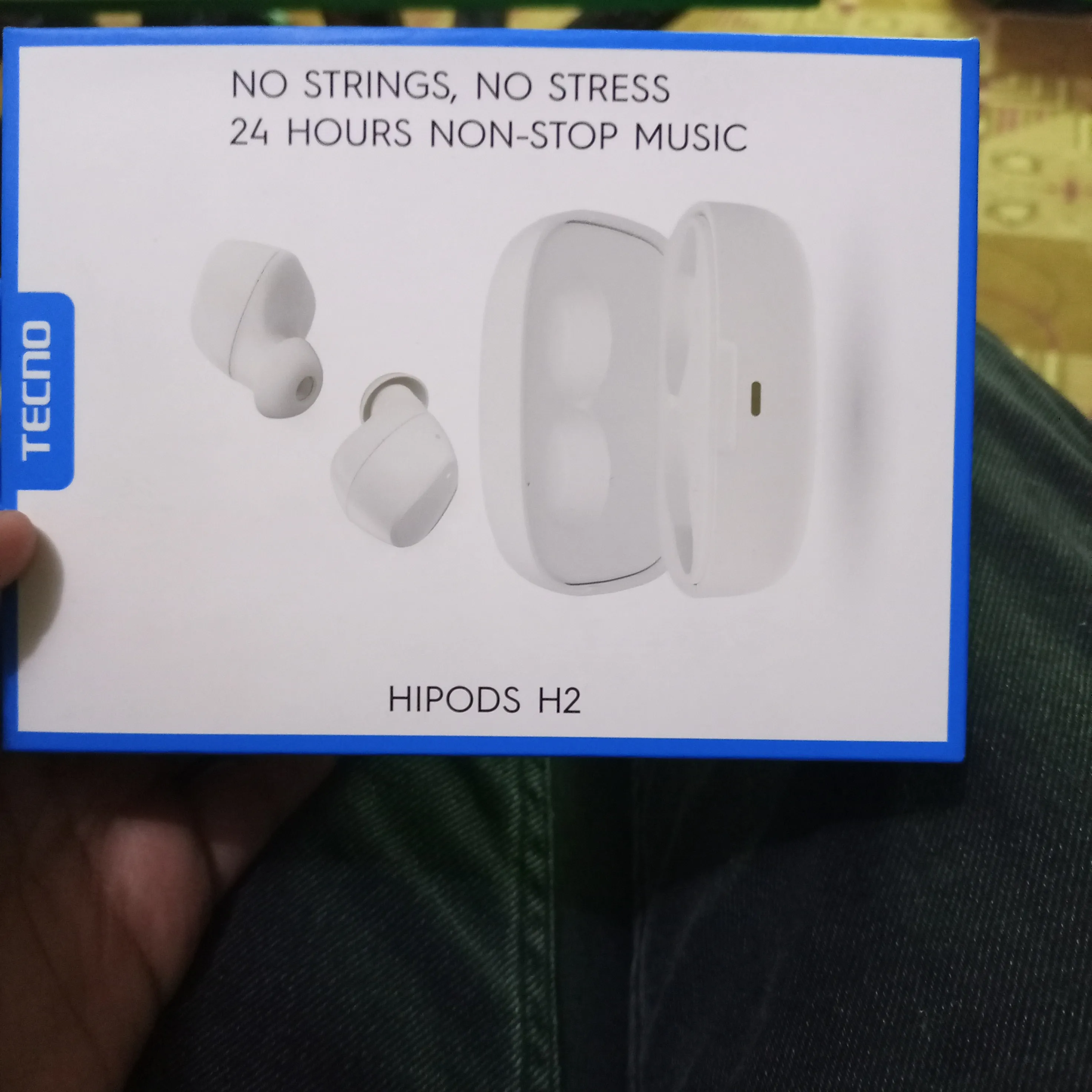 Tecno airpods - ad image 1