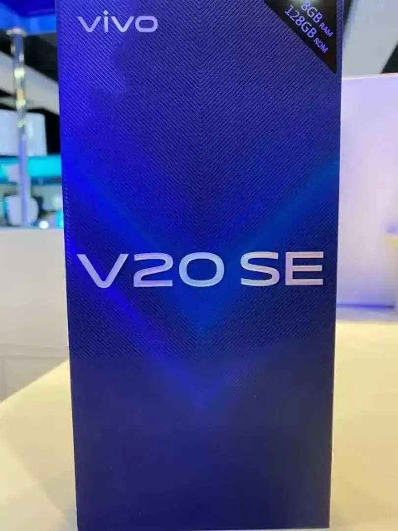 Vivo V20 SE brand new box packed - ad image 1