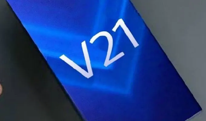 Vivo V21 box pack - ad image 1