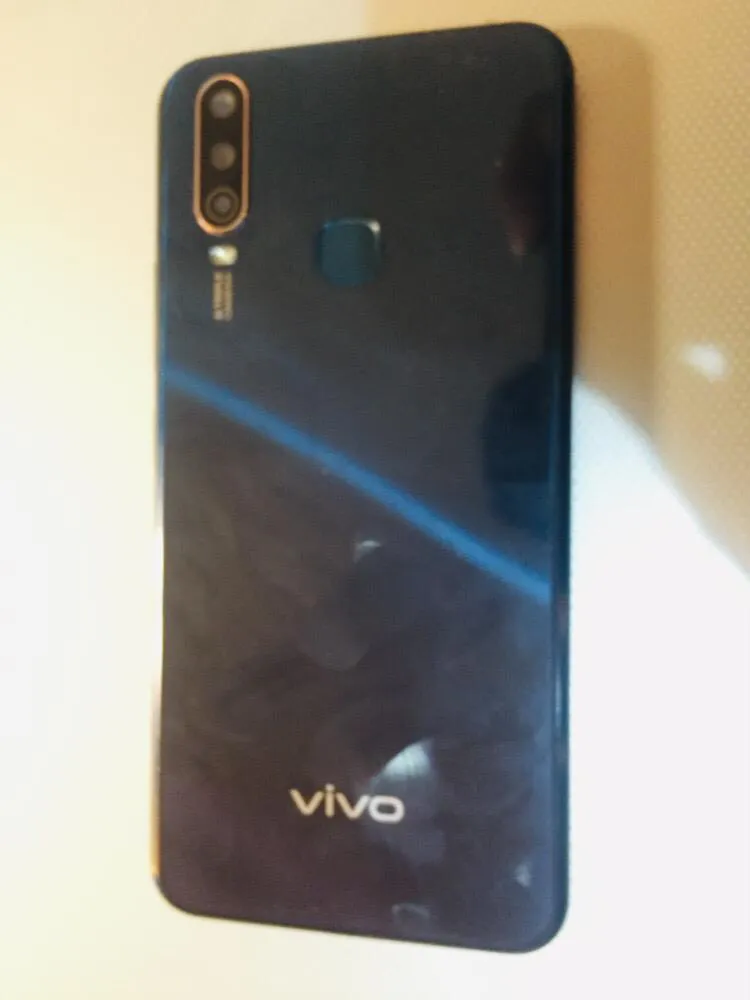 Vivo y17 6 months warranty remaining - ad image 2