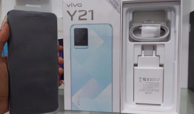 Vivo Y21 (4gb+1gb /64gb) box pack pta approved - ad image 1