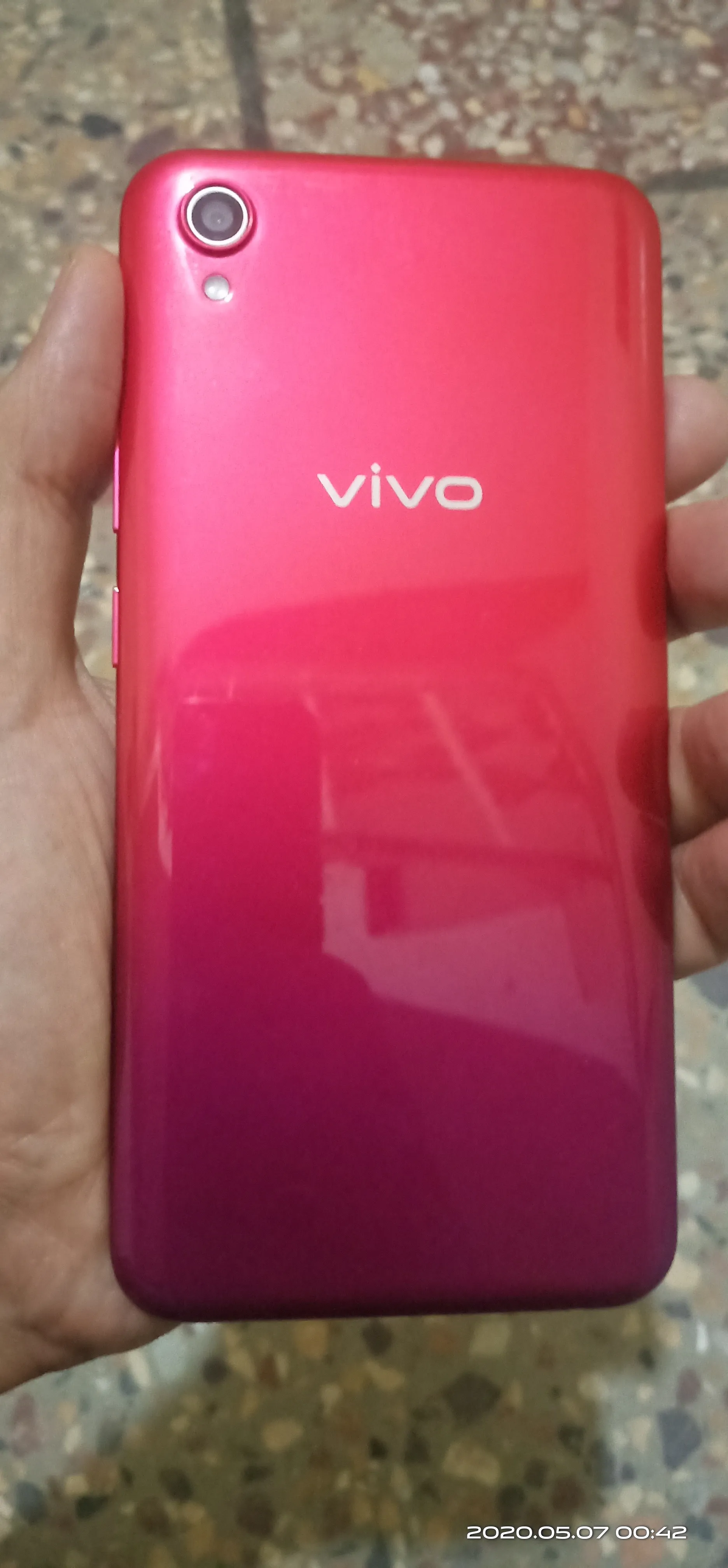 Vivo y91c dual sim 4g sunset red mint condition (read ad first plz) - ad image 4