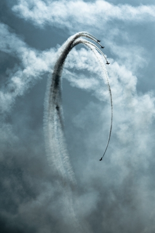 Planes Stunts  mobile wallpaper