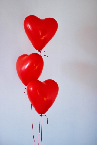 Red Heart Balloons  mobile wallpaper