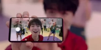 Oppo R15 First Commercial Look